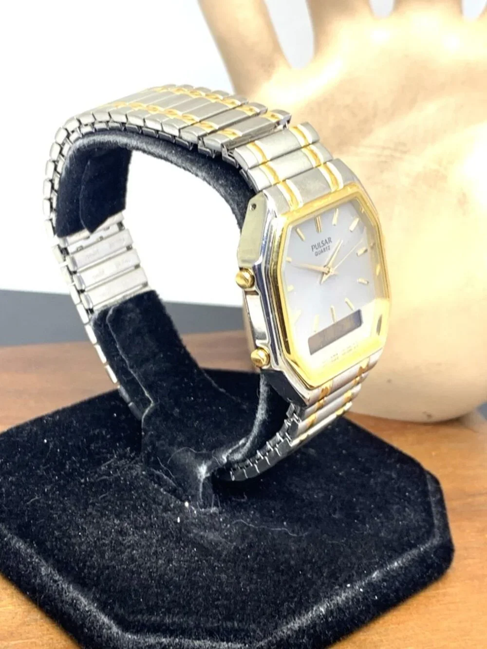 Pulsar By Seiko Watch V041-5330 Quartz Vintage Analog Digital Two Tone Steel